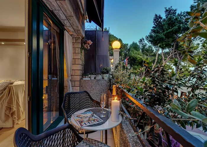 Mucrum מאקרסקה