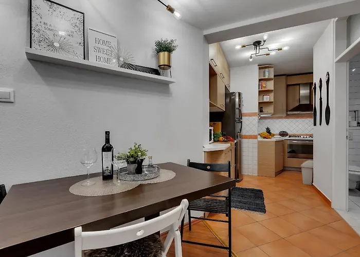 Mucrum Appartement Makarska