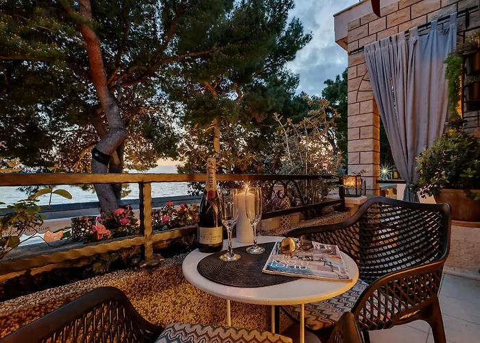 Mucrum Appartement Makarska