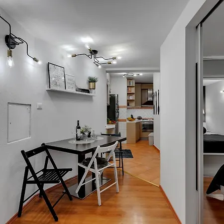 Mucrum Apartment Makarska